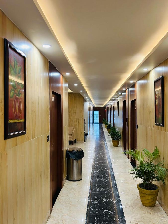 Royal Heritage Hotel & Resort Ayodhya Exteriér fotografie
